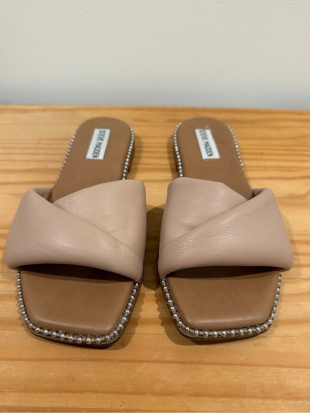 Steve Madden Beige/Taupe Studded Slide Sandals Size 7.5